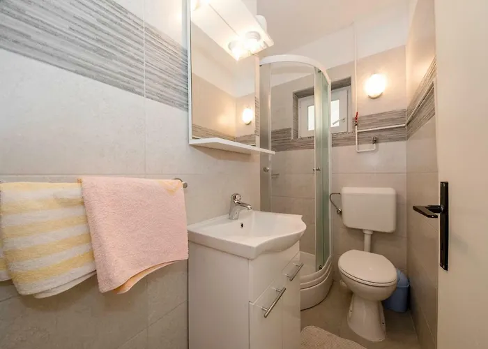 Marina Apartment Rab Town